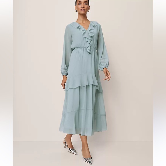 NWT Ann Taylor Dress V-Neck Ruffle Maxi Dress Lakeside View Mediumm - Picture 1 of 7